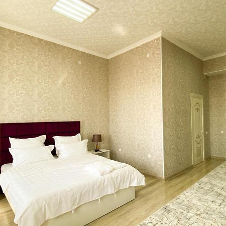 Golden Ray Hotel Turkistan ภายนอก รูปภาพ